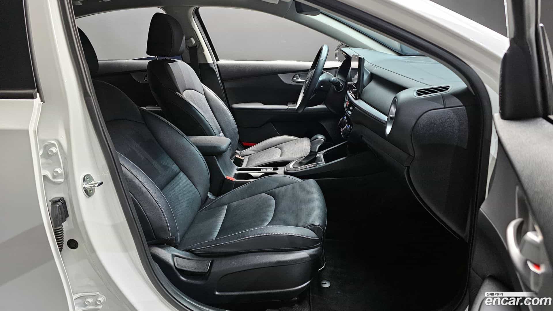 K3 Kia 2022.2-OPTION-015