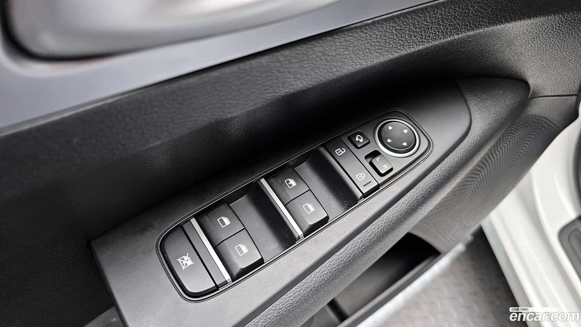 K3 Kia 2022.2-OPTION-041