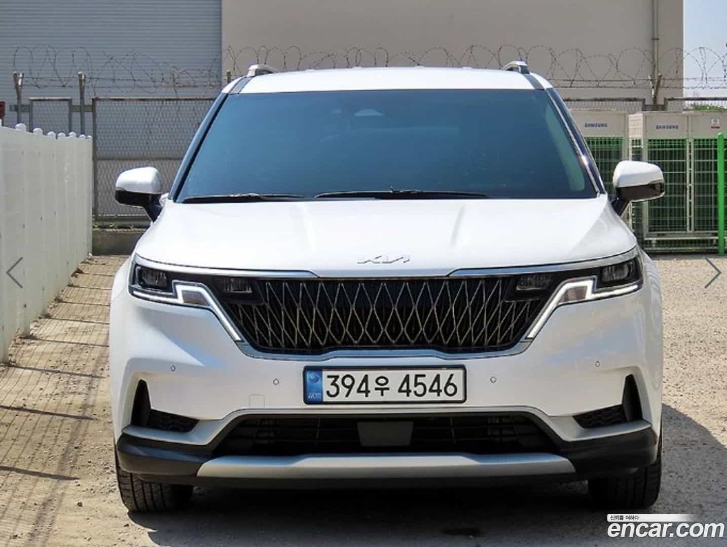 Canival Kia 2022.10-OUTER-001