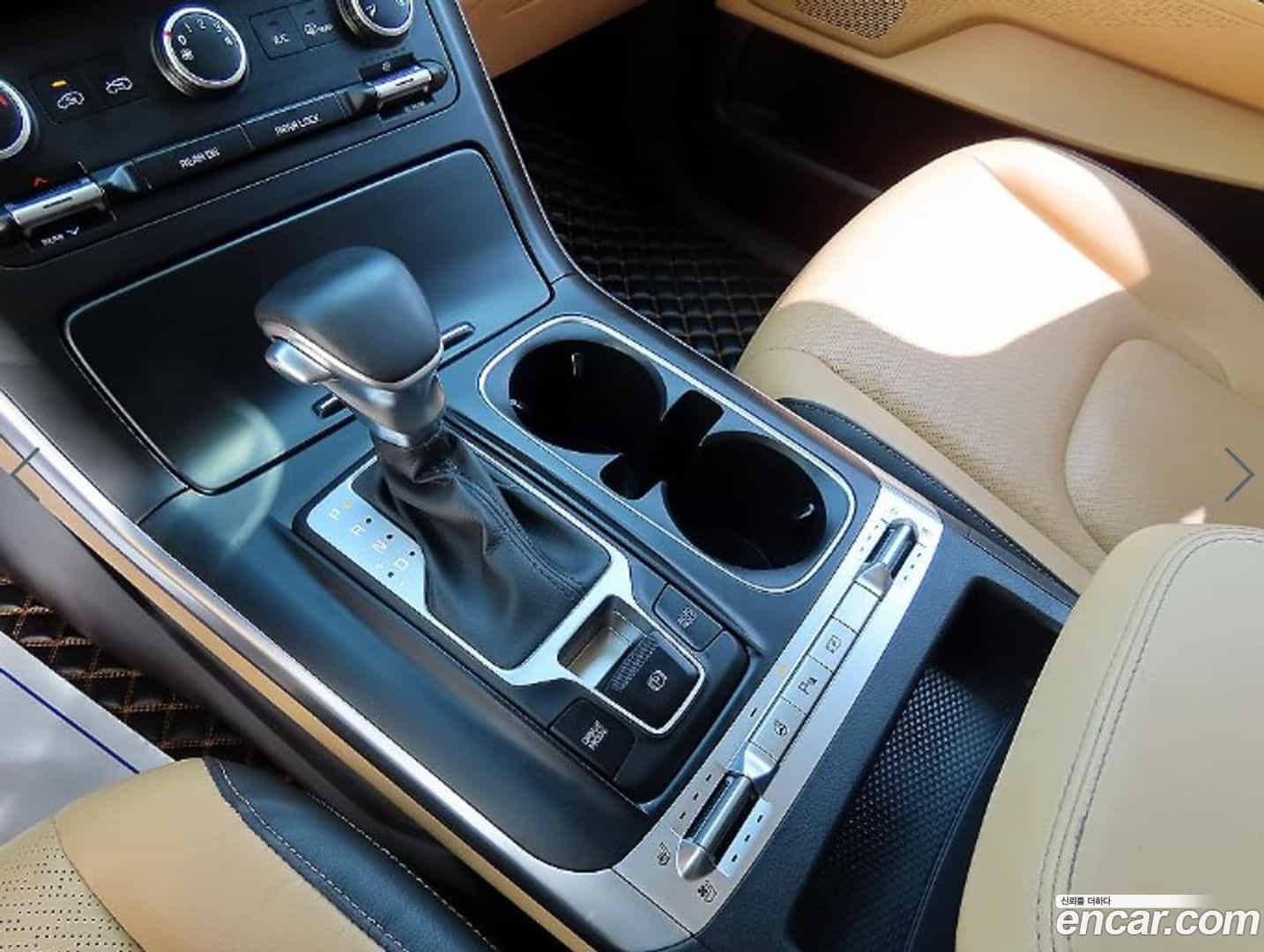 Canival Kia 2022.10-OPTION-015