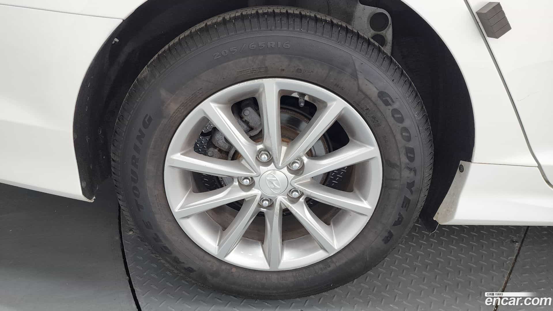 Sonata Hyundai 2018.0-OUTER-005