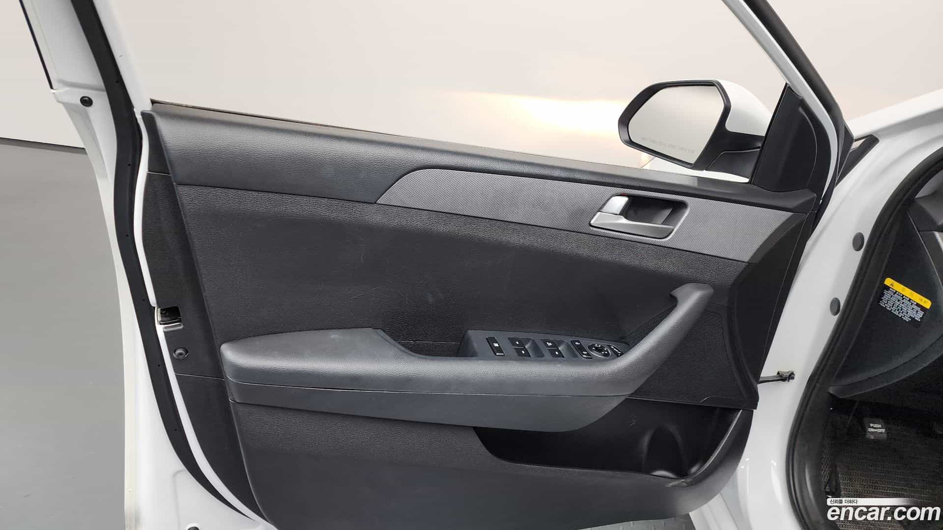 Sonata Hyundai 2018.0-INNER-034
