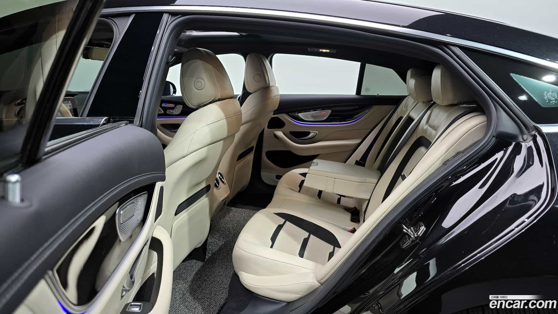 AMG GT Mercedes-Benz 2021.8-OPTION-015