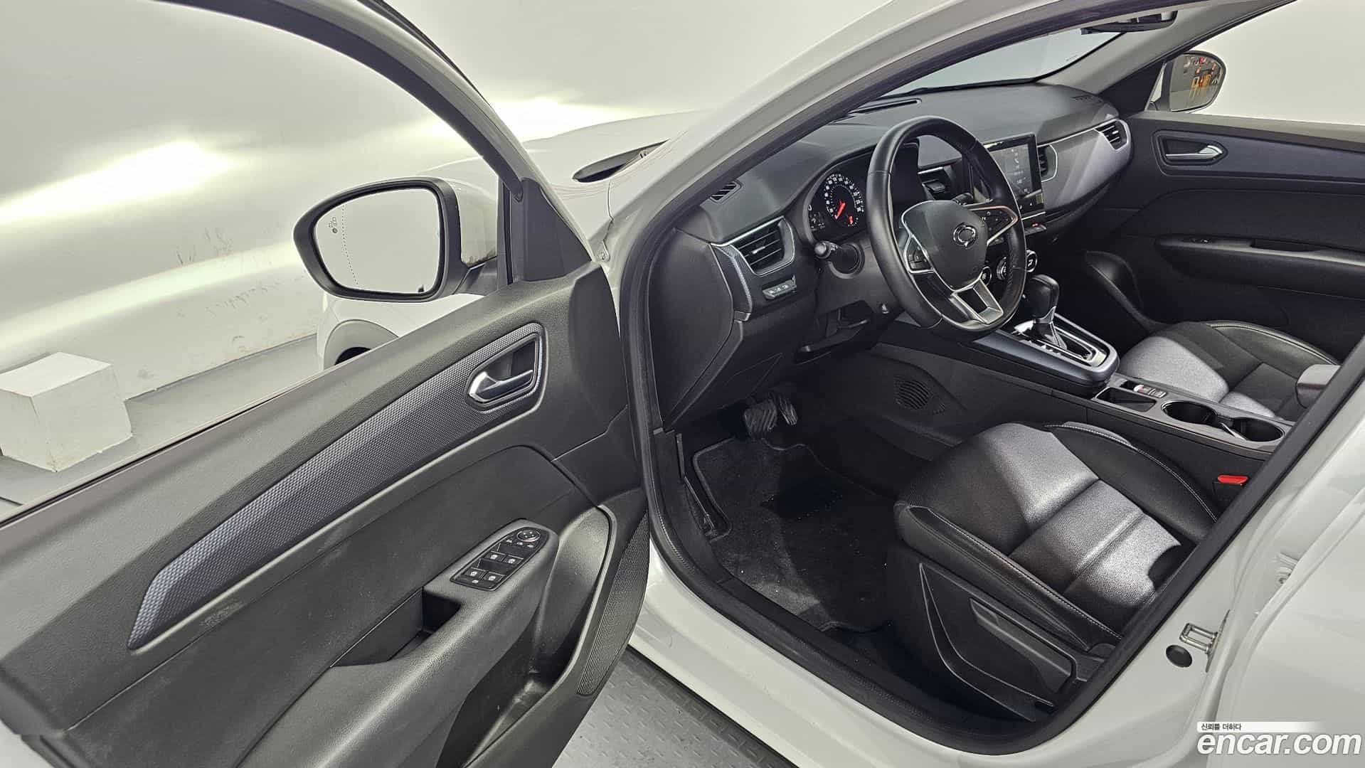 XM3 Renault Korea 2021.4-INNER-010