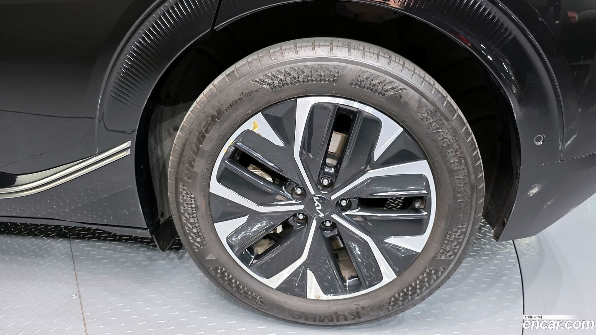 Main__Slider__Photo:EV6 Kia 2023.3-20