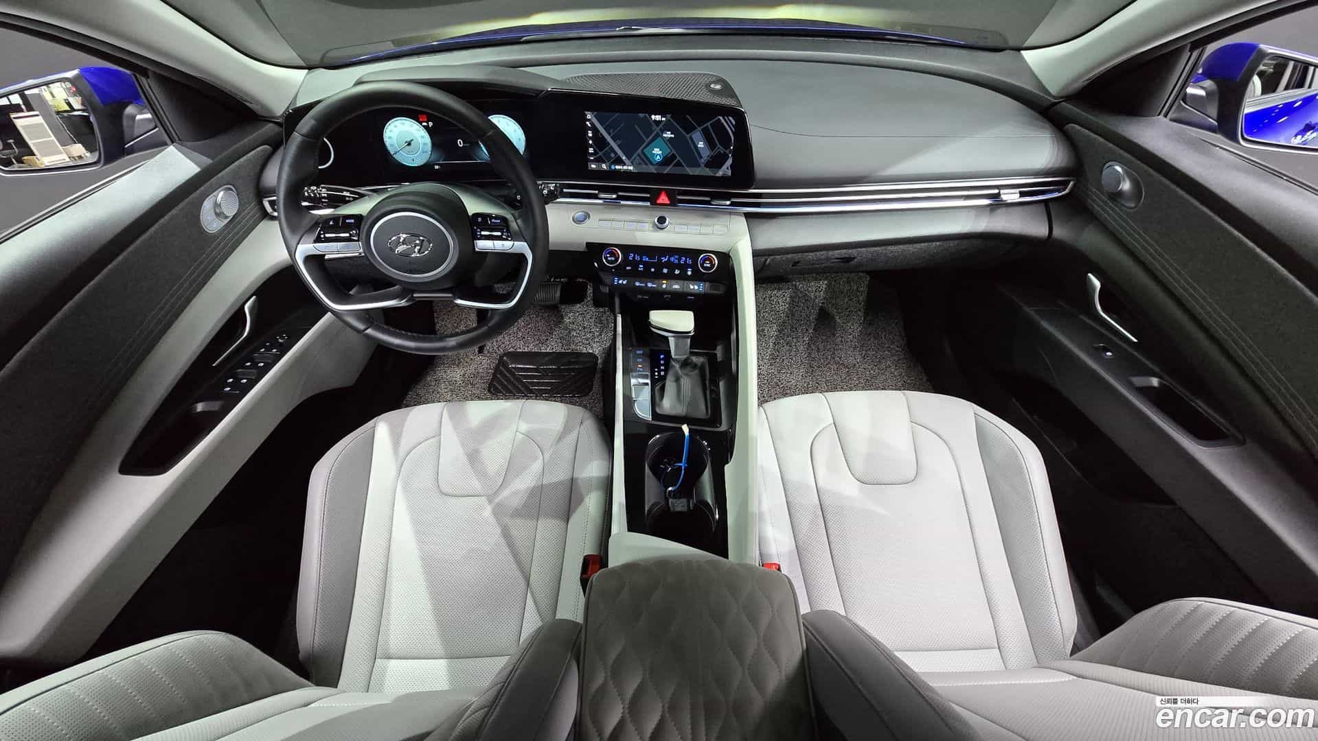 AVANTE Hyundai 2022.11-INNER-007