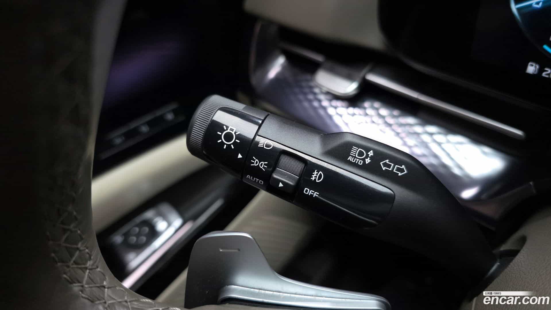 Canival Kia 2023.7-OPTION-041
