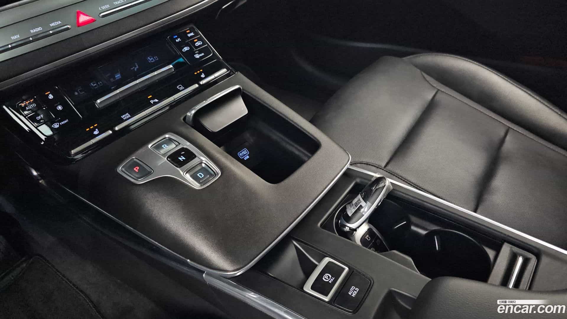 Grandeur Hyundai 2022.9-INNER-009