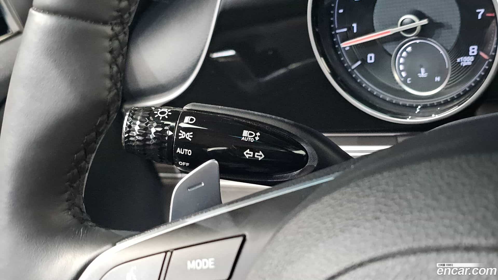 Grandeur Hyundai 2022.9-OPTION-020