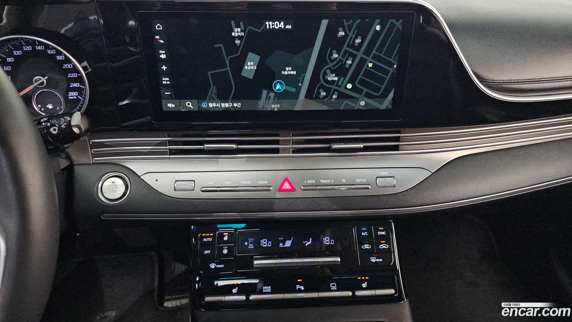 Grandeur Hyundai 2022.9-OPTION-021