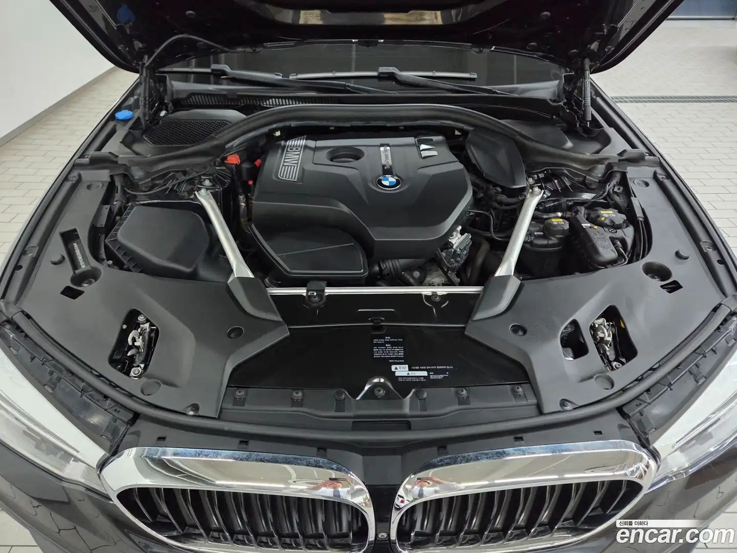 5-Series BMW 2019.4-INNER-008