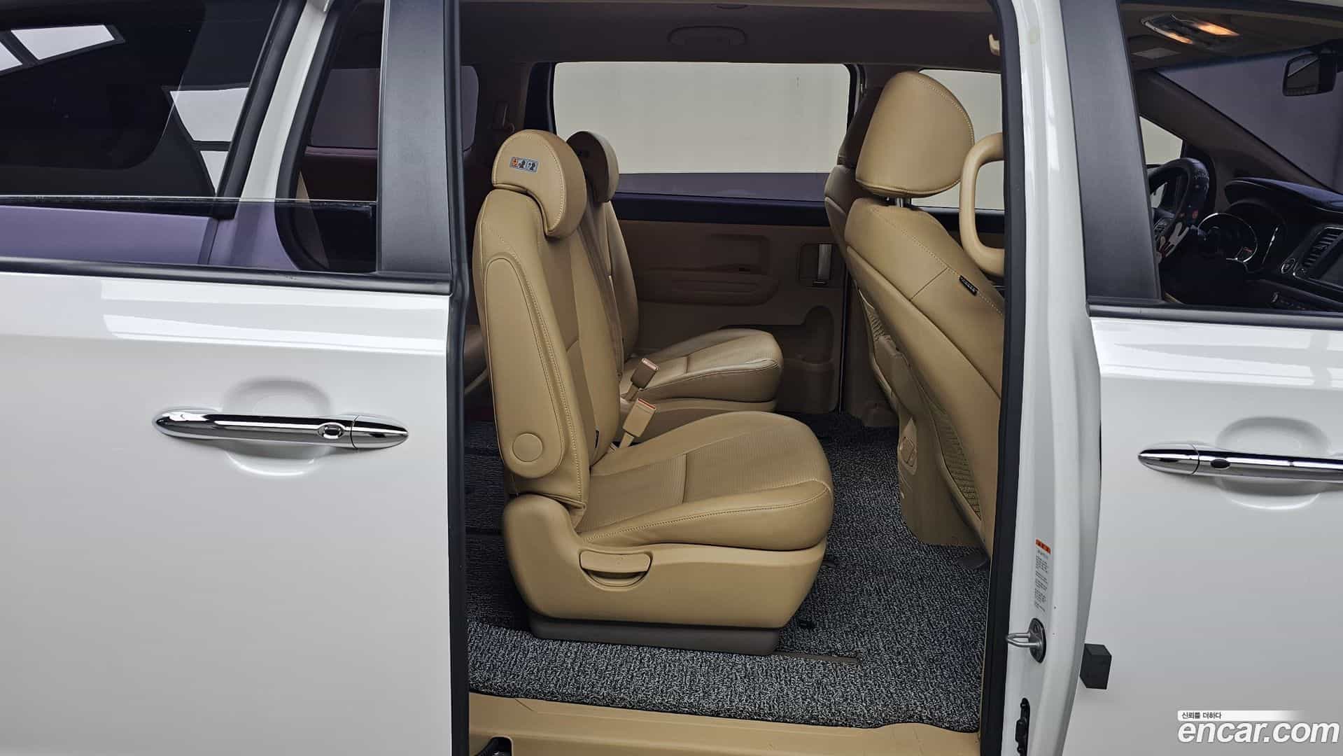 Canival Kia 2018.7-OPTION-015