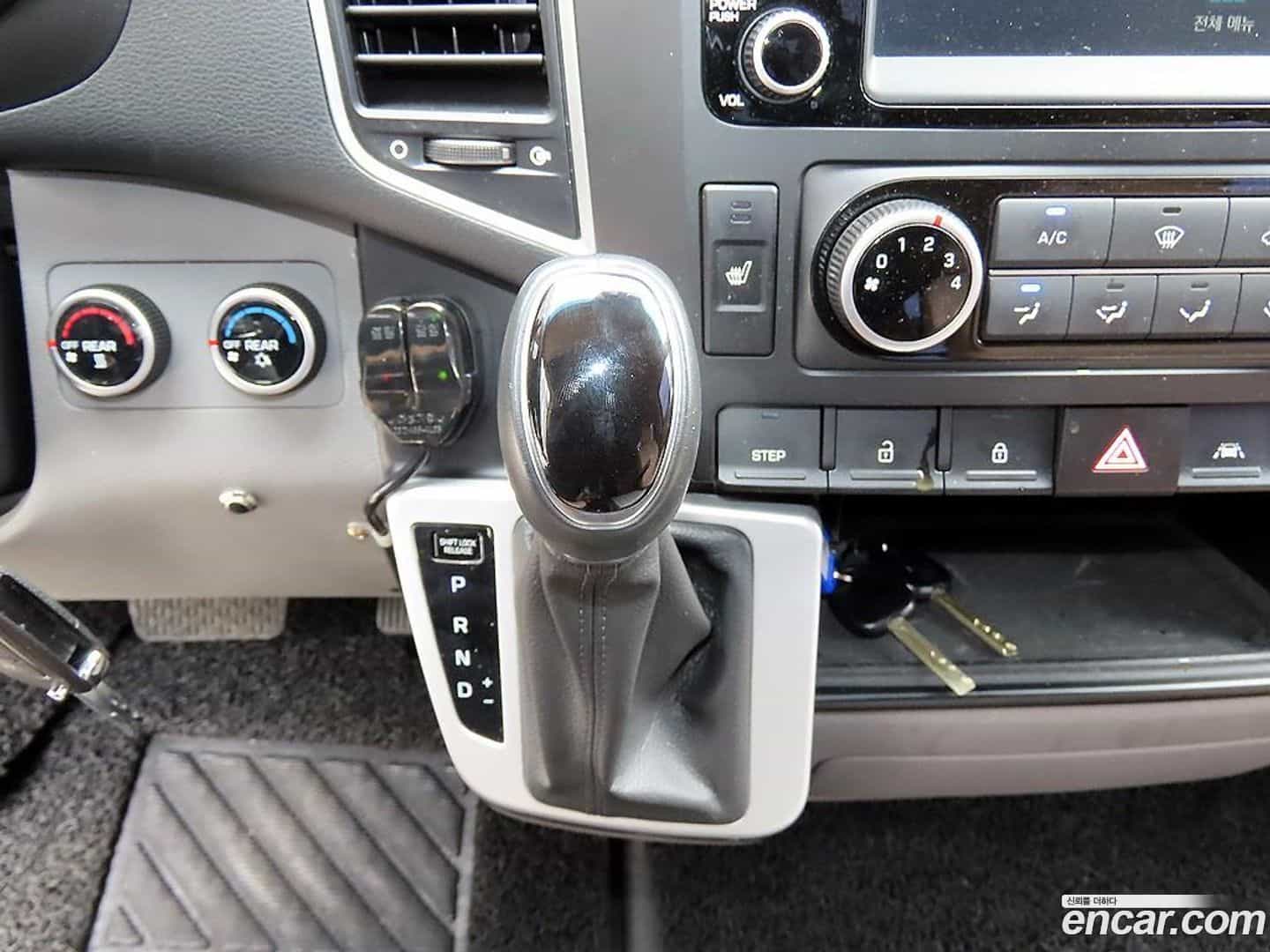 Solati Hyundai 2017.7-INNER-010
