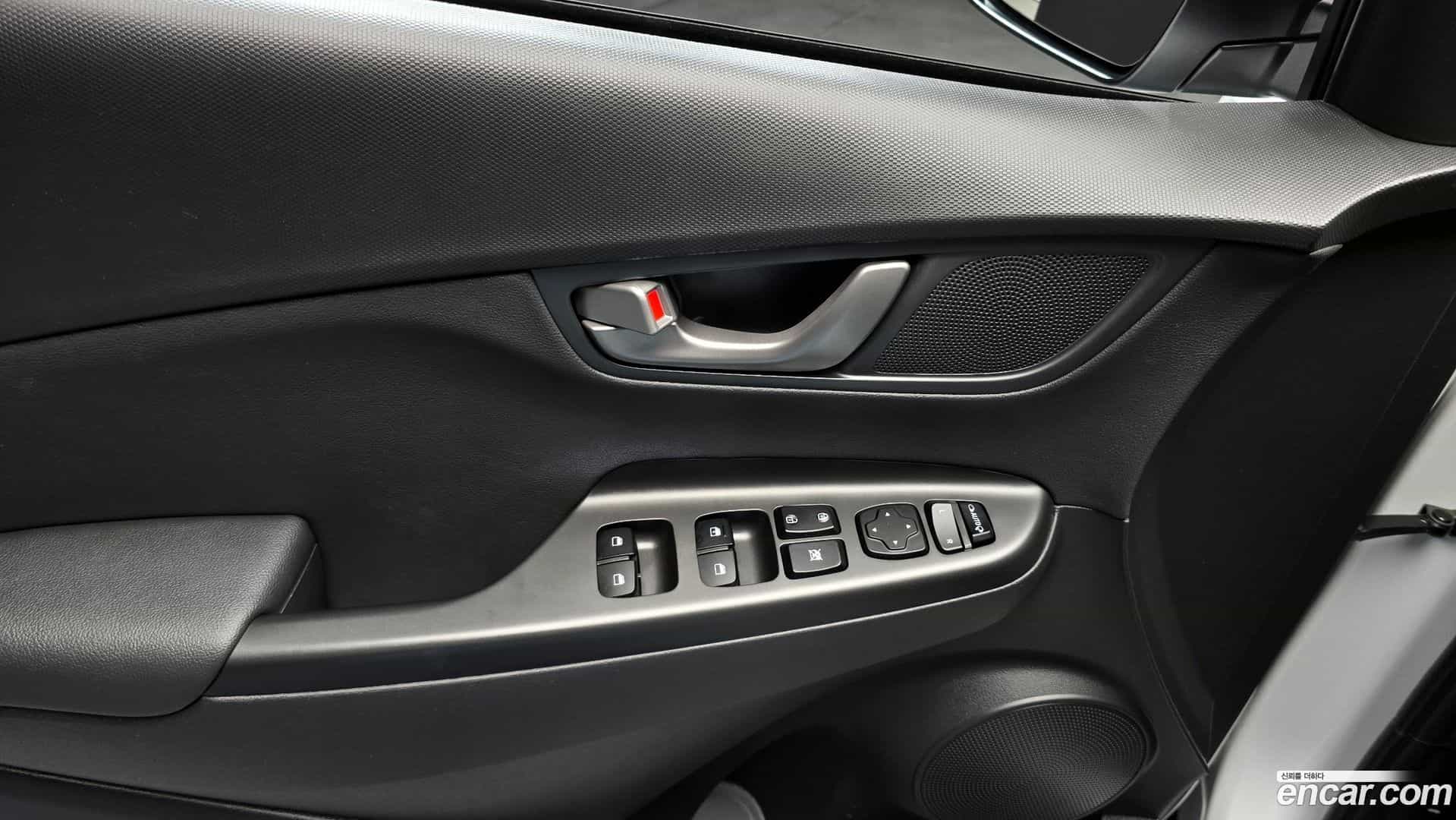 Kona Hyundai 2020.4-OPTION-021