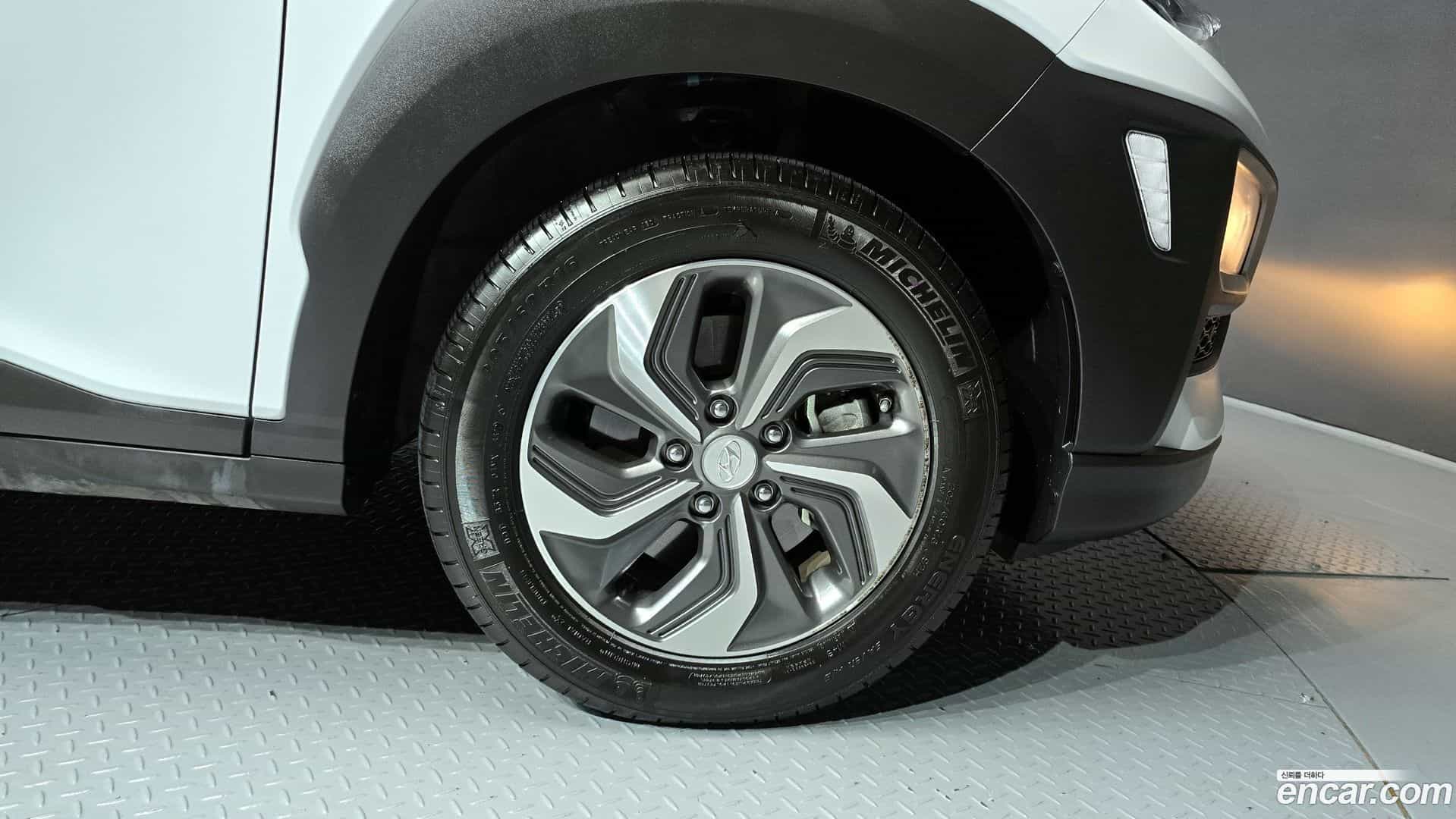 Kona Hyundai 2020.4-OUTER-031