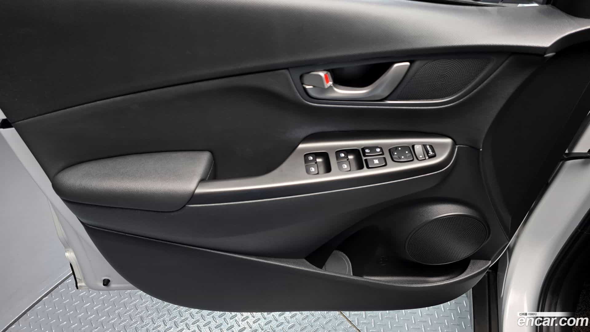 Kona Hyundai 2020.4-INNER-034