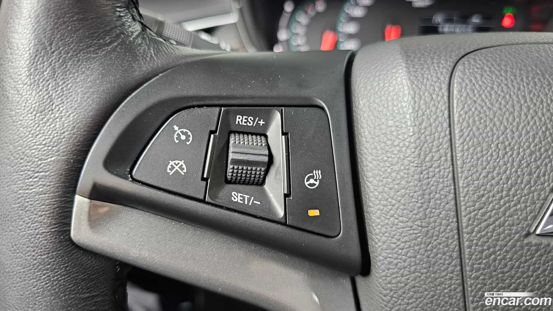Trax Chevrolet 2022.6-OPTION-021