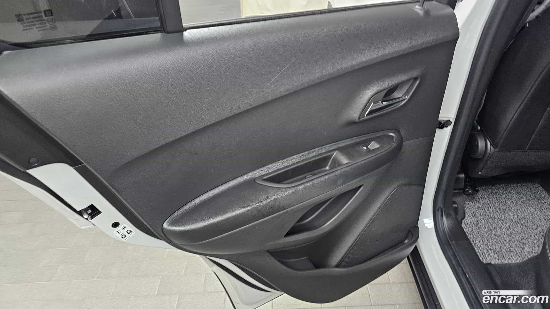 Trax Chevrolet 2022.6-INNER-035