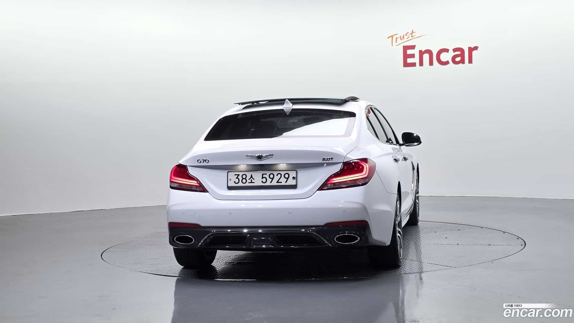 G70 Genesis 2019.0-OUTER-004
