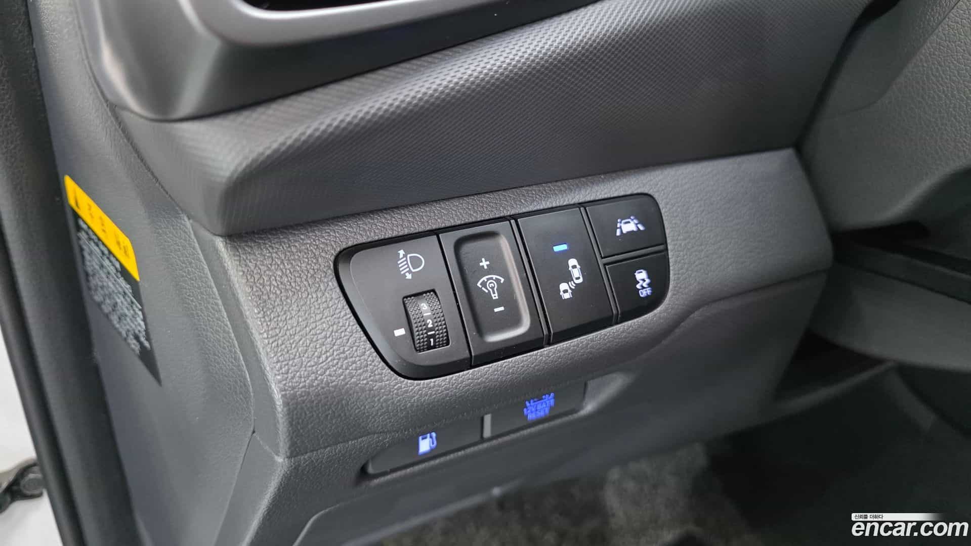 Ioniq Hyundai 2019.10-OPTION-017