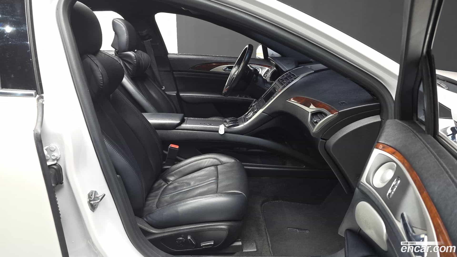 MKZ Lincoln 2017.9-INNER-010