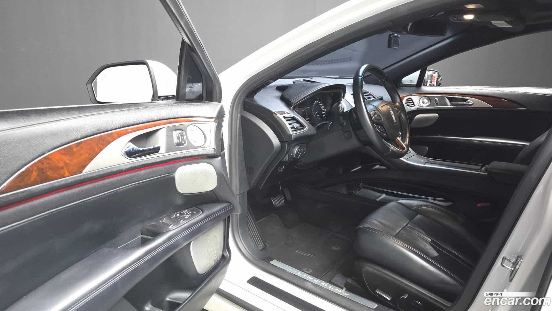 MKZ Lincoln 2017.9-OPTION-016