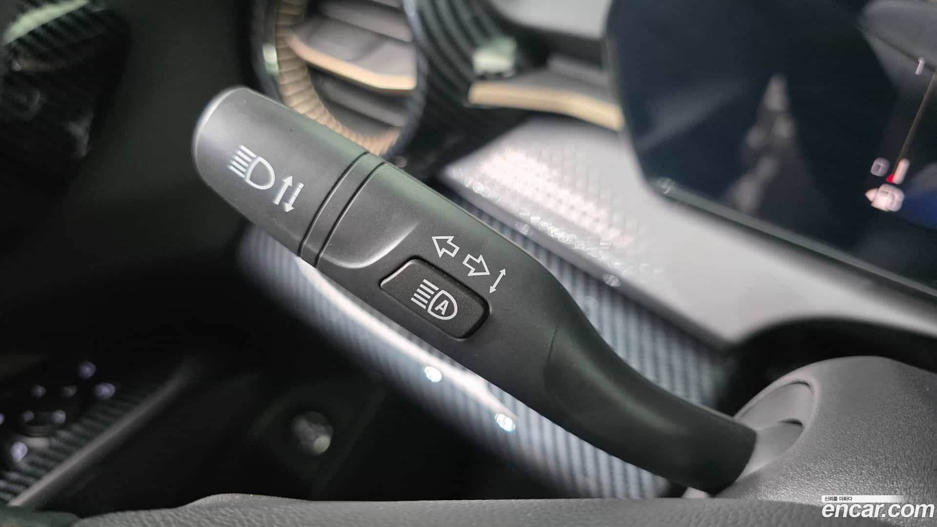 Trax Chevrolet 2023.8-OPTION-040