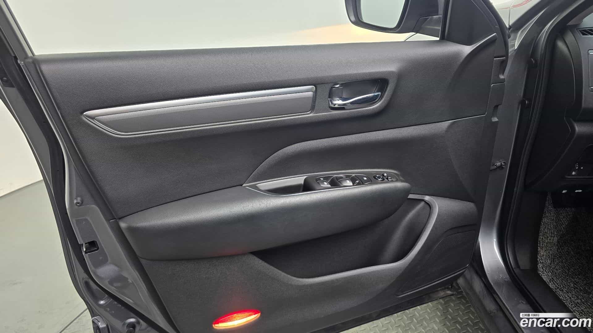 QM6 Renault Korea 2019.10-INNER-034