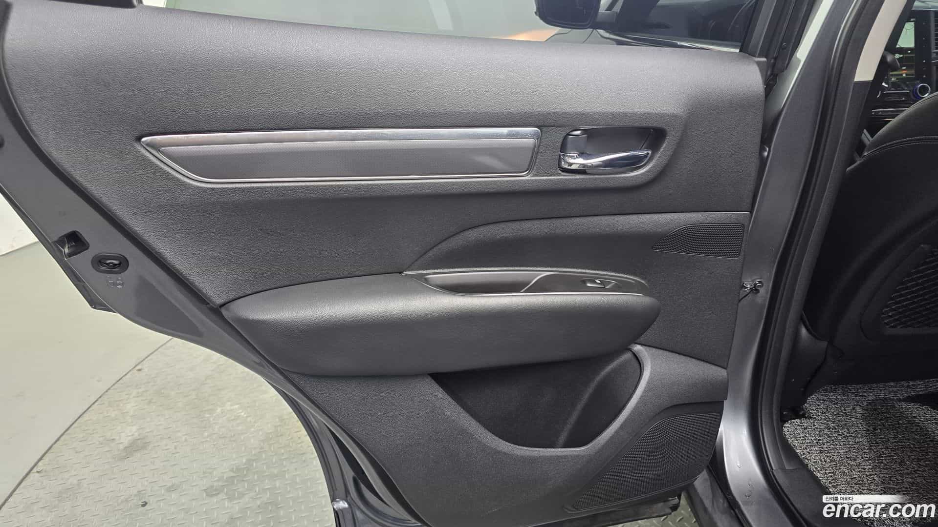 QM6 Renault Korea 2019.10-INNER-035