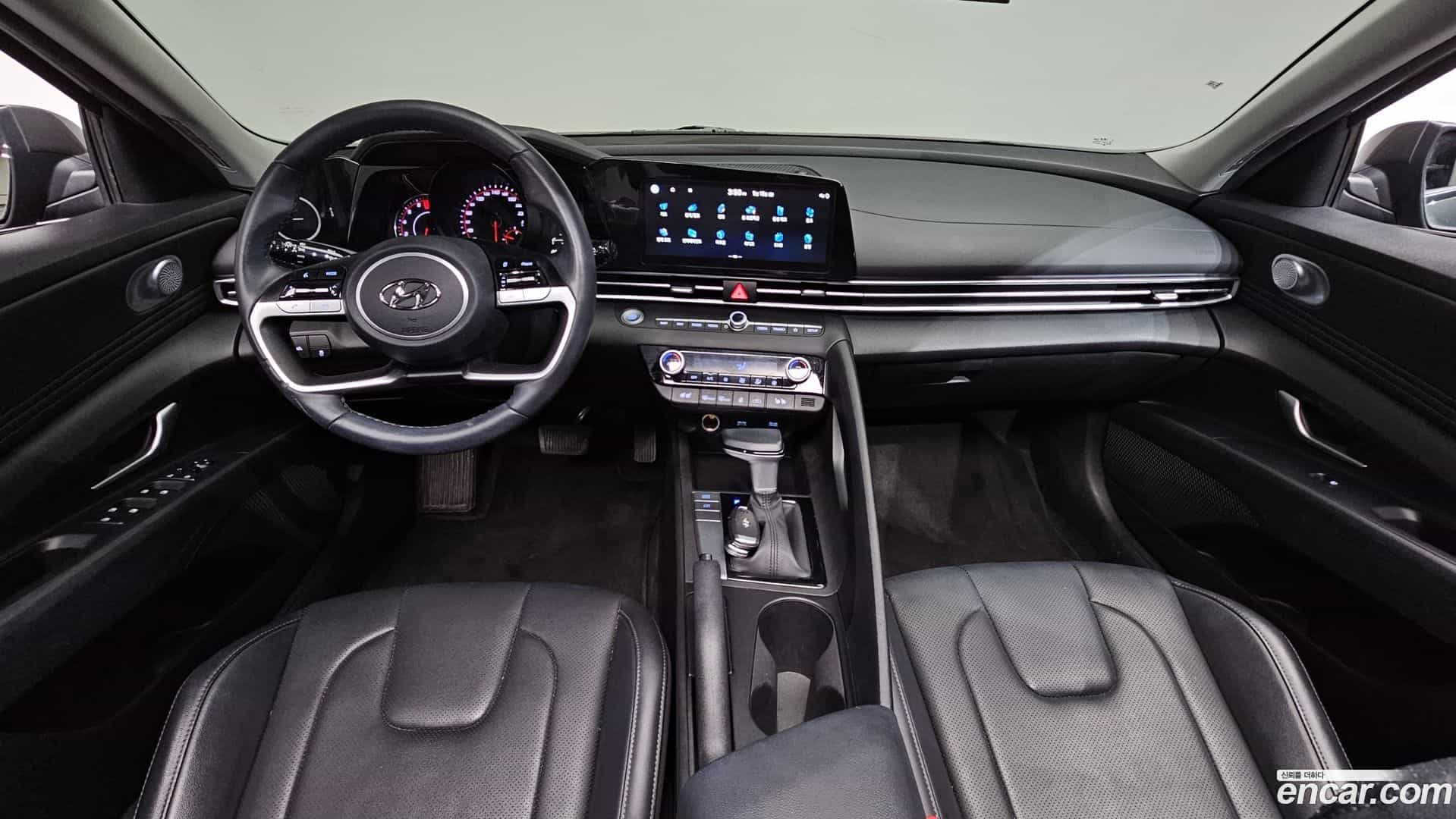 AVANTE Hyundai 2022.4-INNER-007