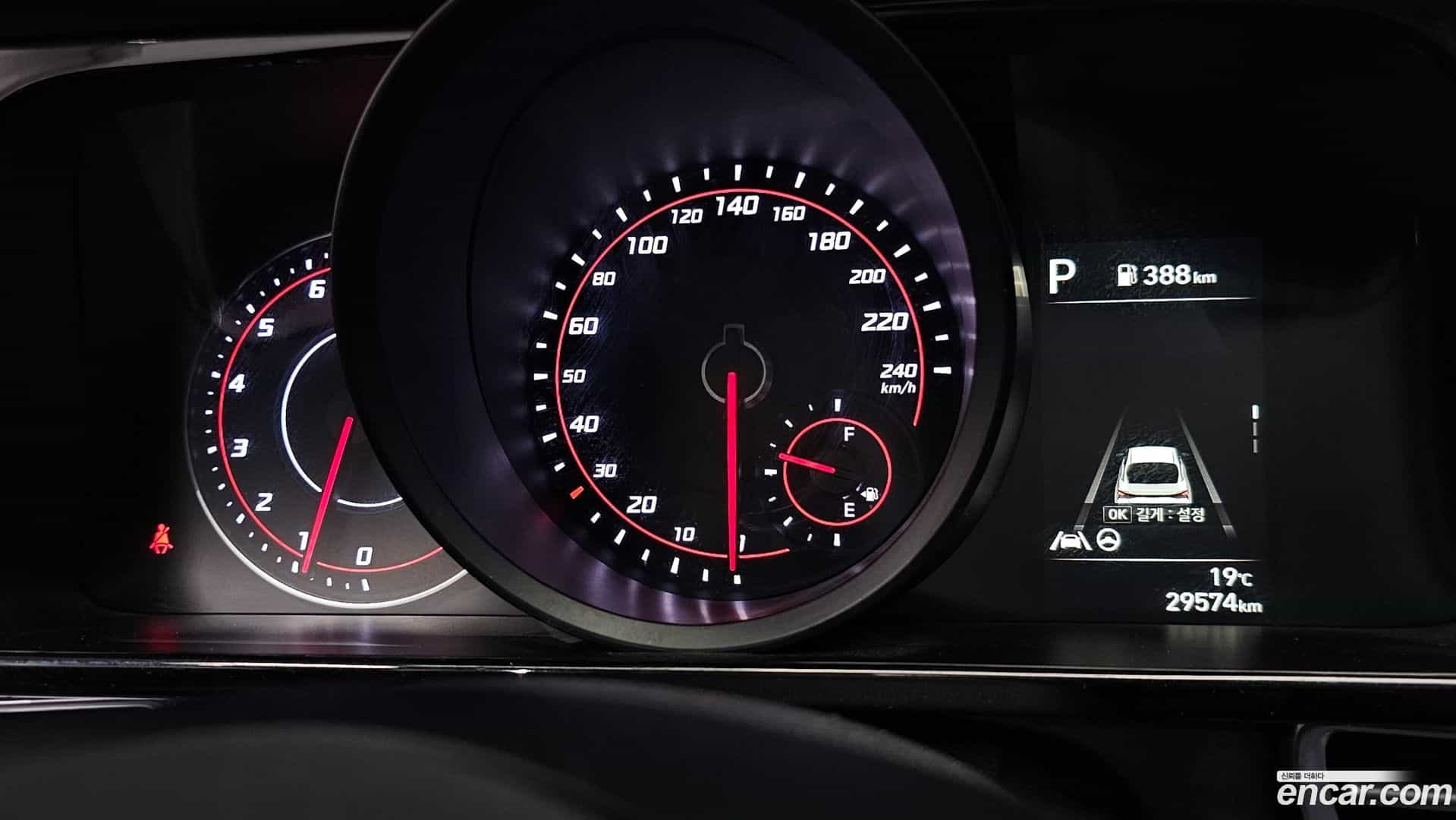 AVANTE Hyundai 2022.4-INNER-008