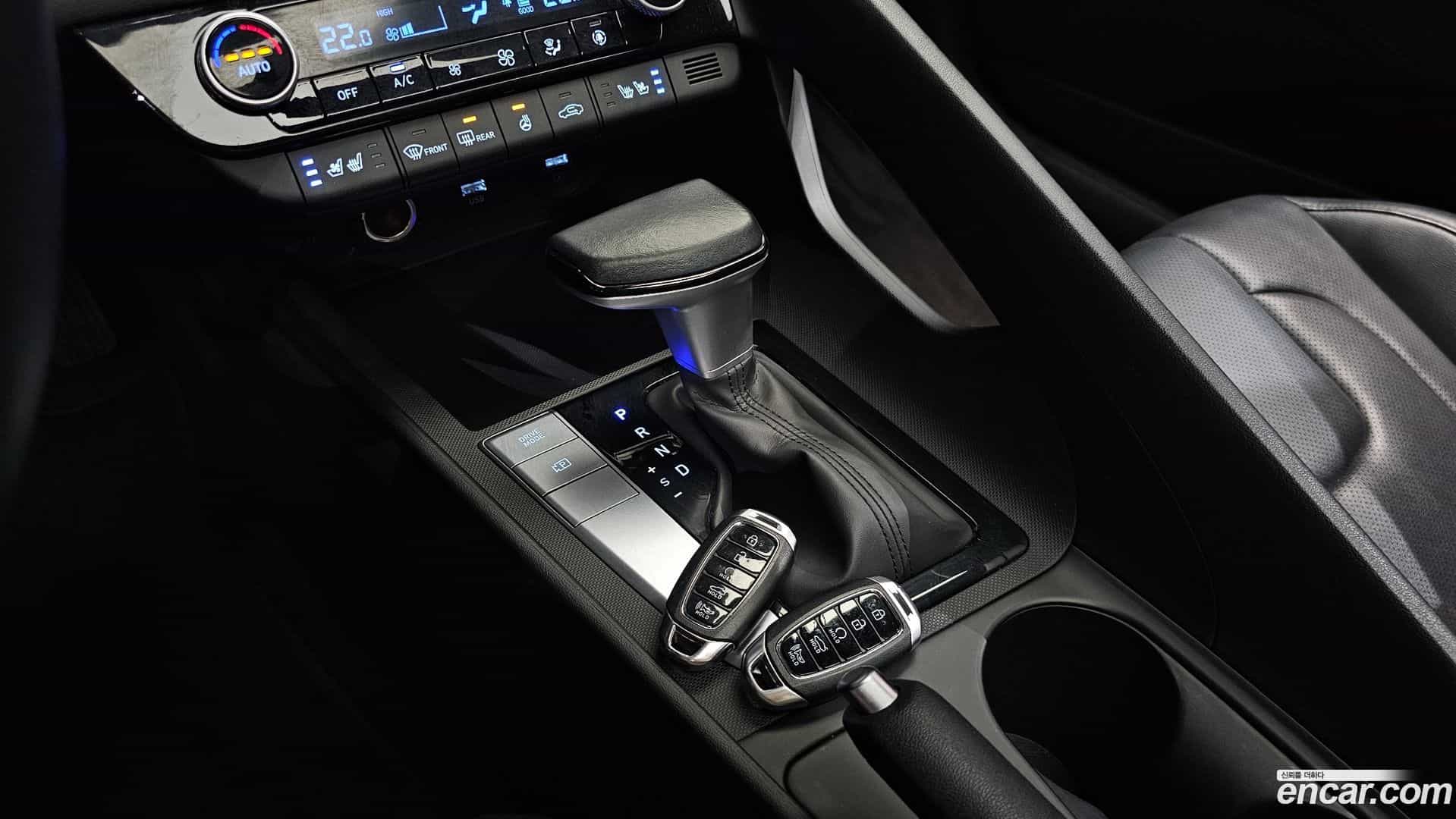 AVANTE Hyundai 2022.4-INNER-009