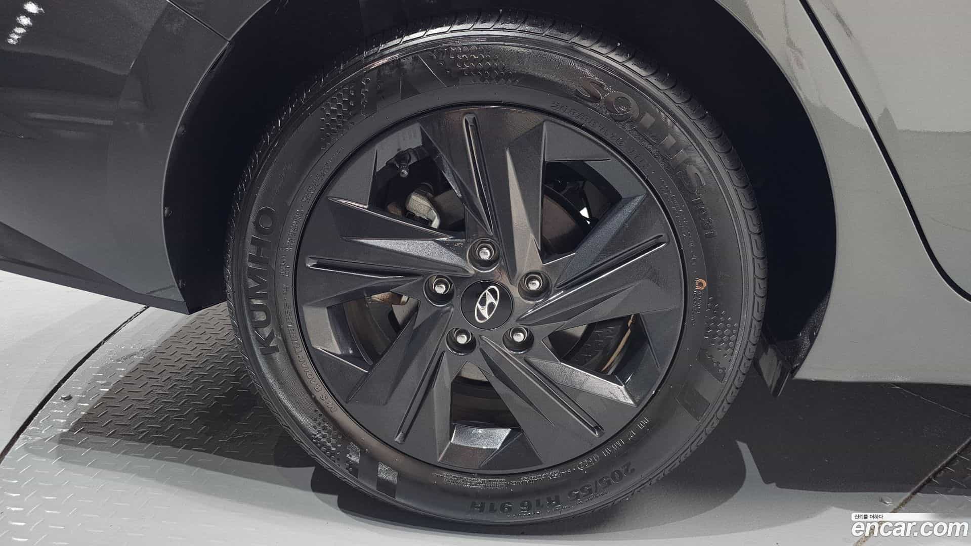AVANTE Hyundai 2022.4-OUTER-031