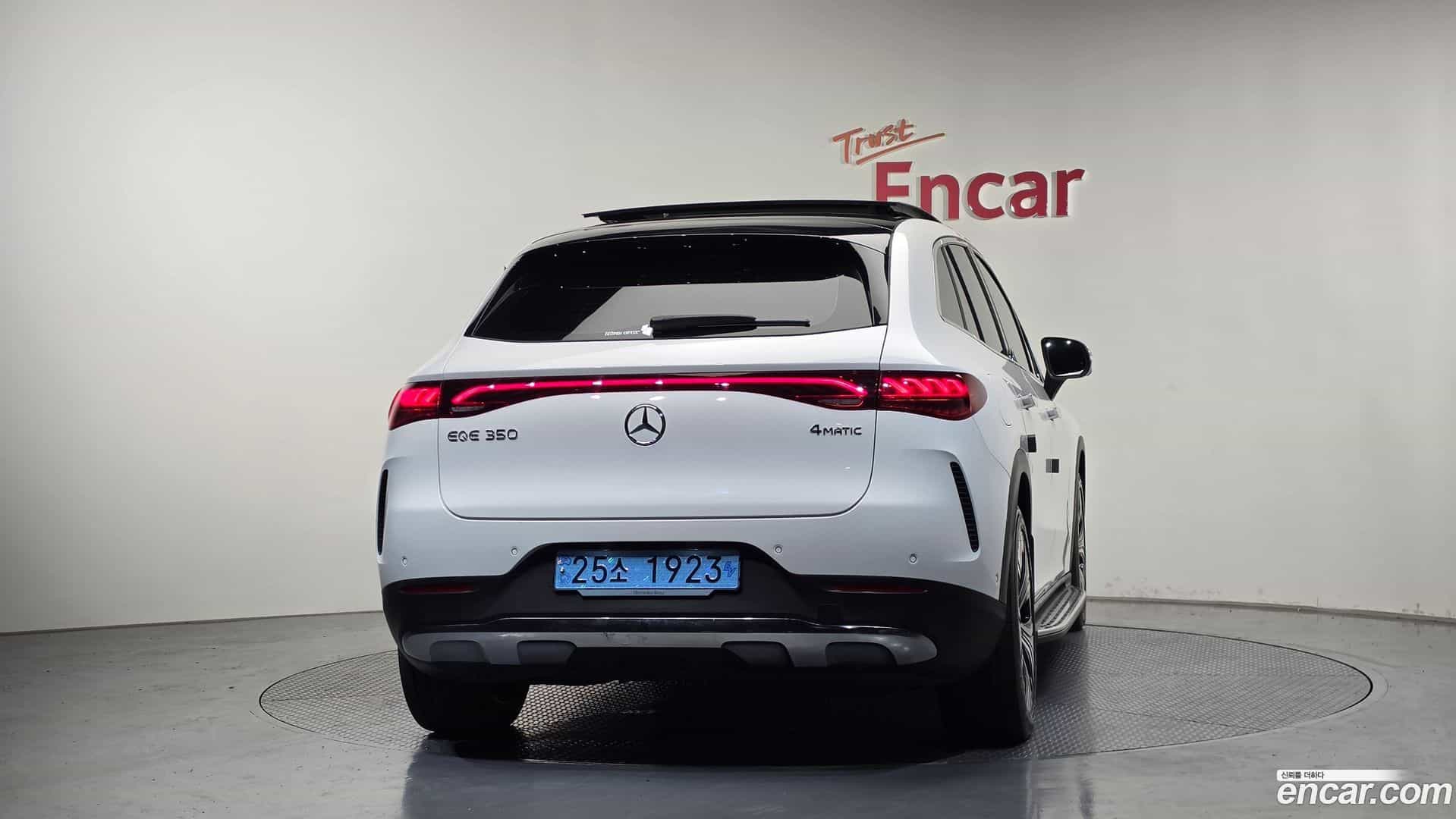 EQE Mercedes-Benz 2023.11-OUTER-004