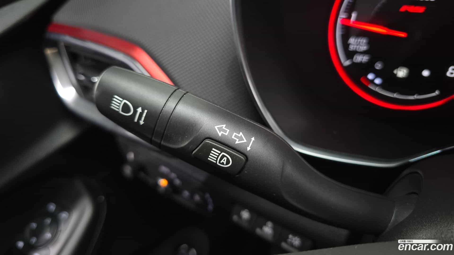 Trailblazer Chevrolet 2021.4-OPTION-043