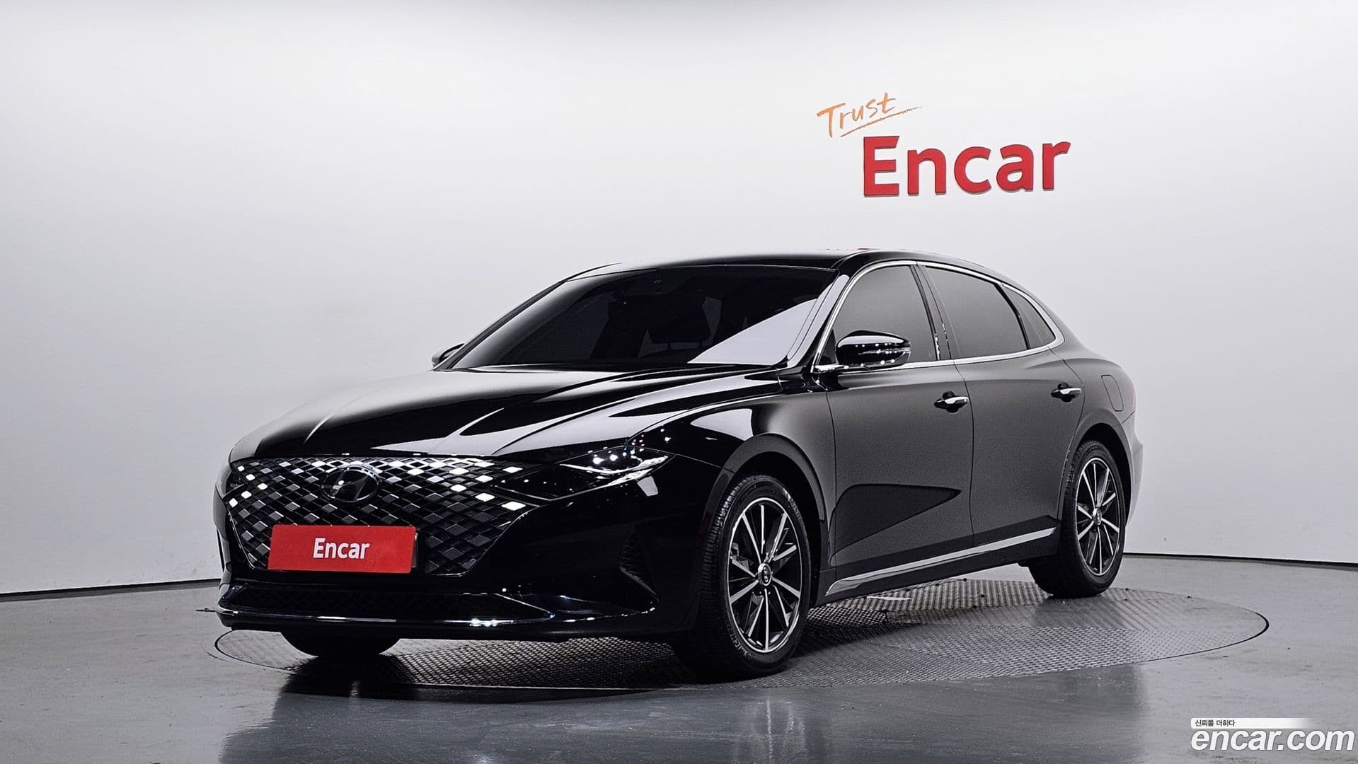 Main__Slider__Photo:Grandeur Hyundai 2022.2-0