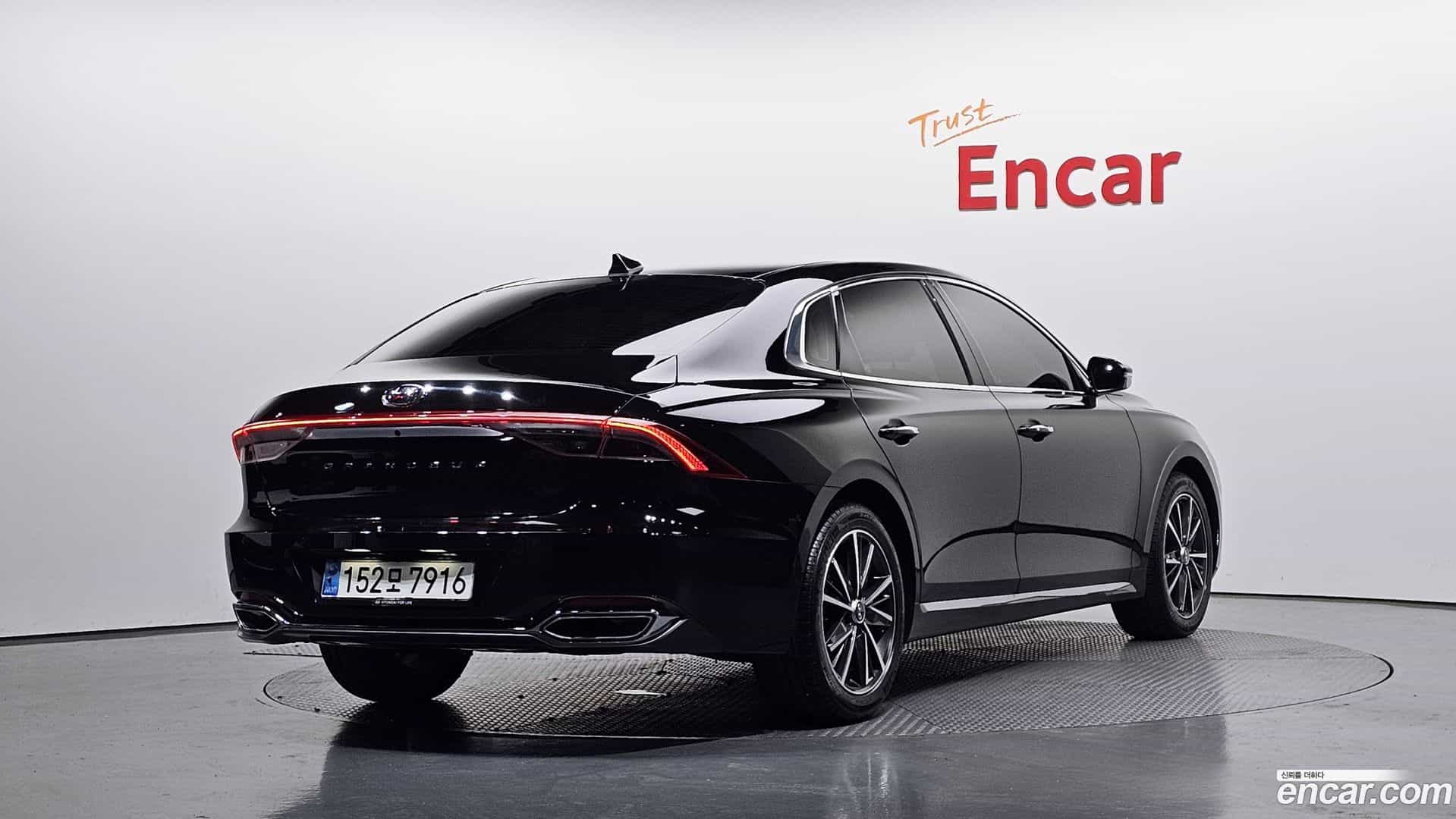 Grandeur Hyundai 2022.2-OUTER-002
