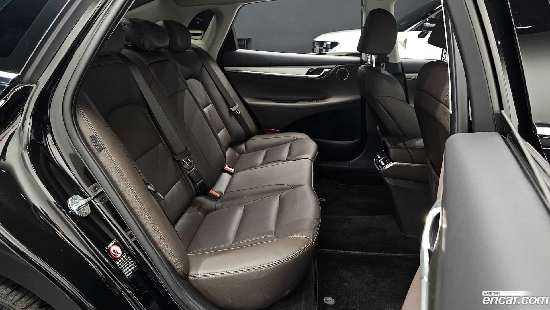 Grandeur Hyundai 2022.2-OPTION-015