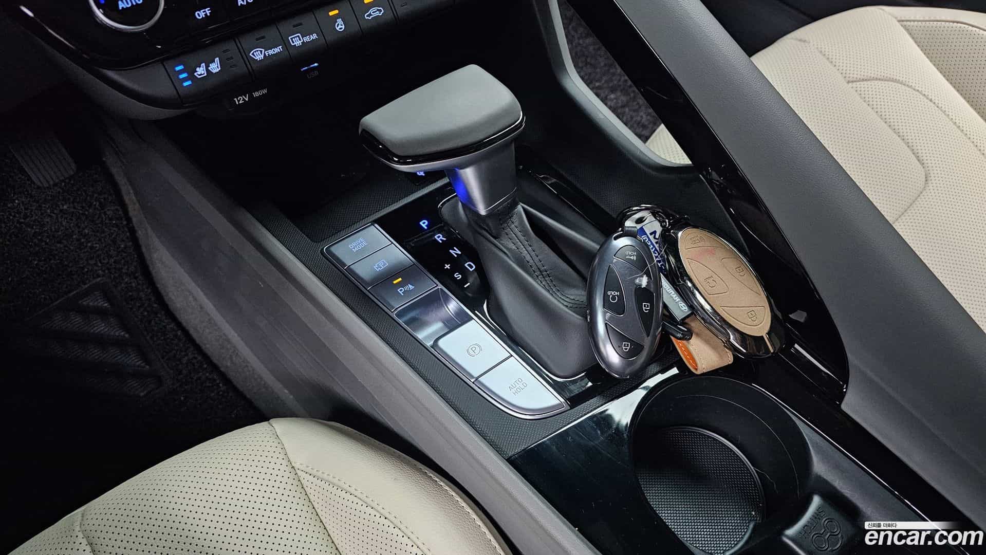 AVANTE Hyundai 2025.10-INNER-009