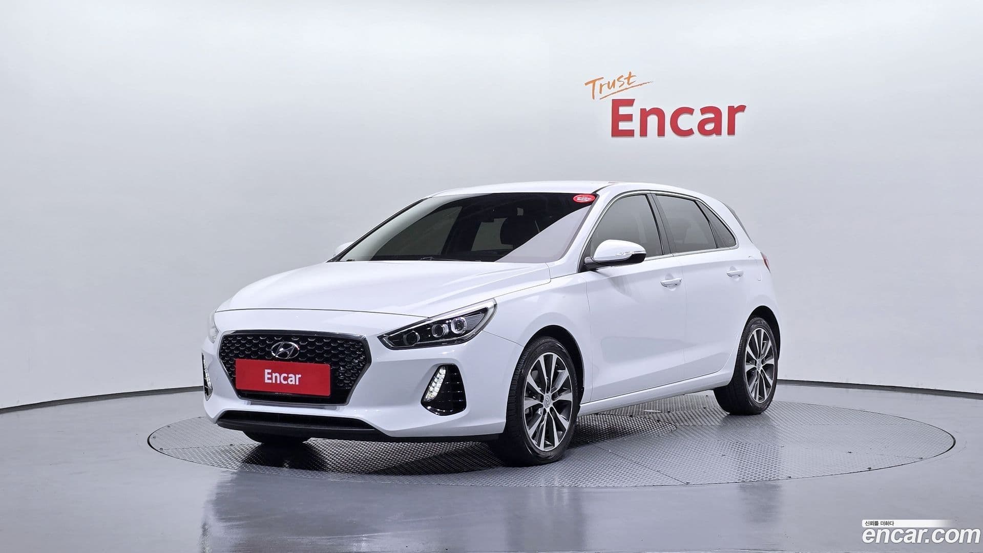 Main__Slider__Photo:i30 Hyundai 2017.2-0