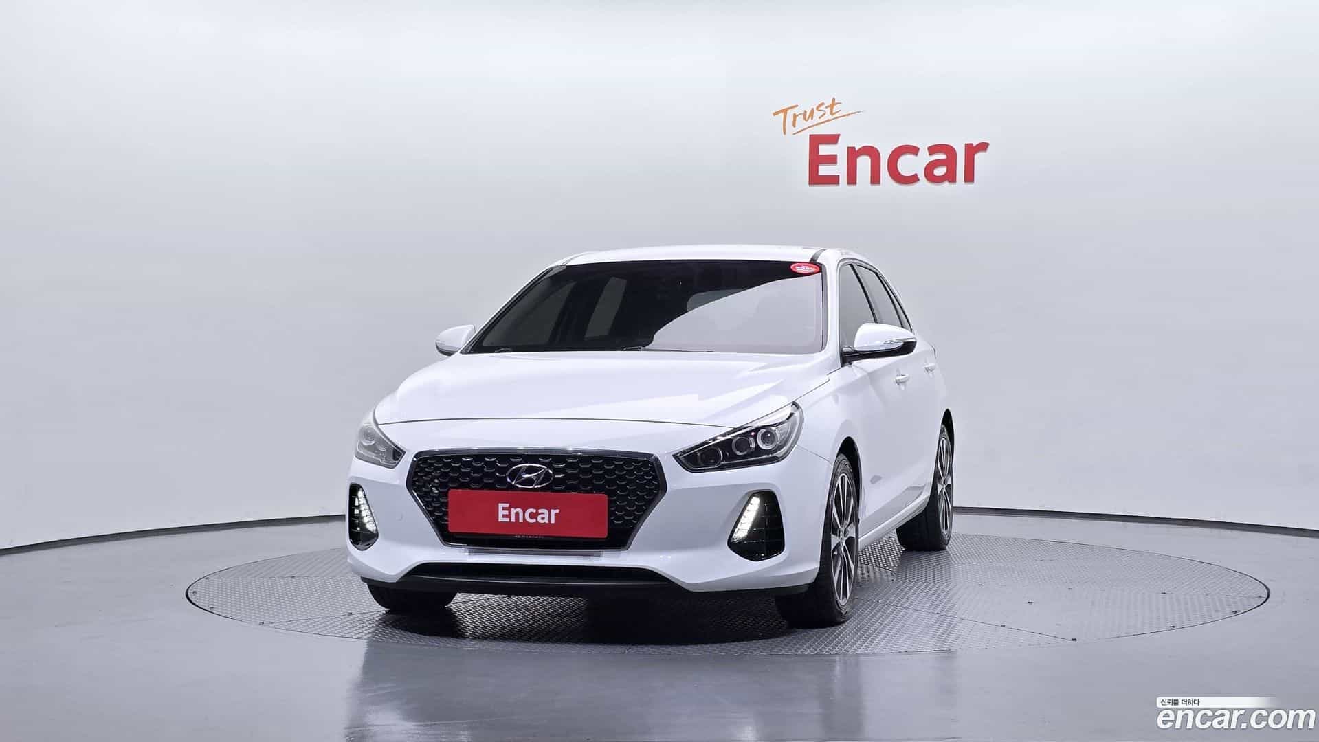 i30 Hyundai 2017.2-OUTER-003
