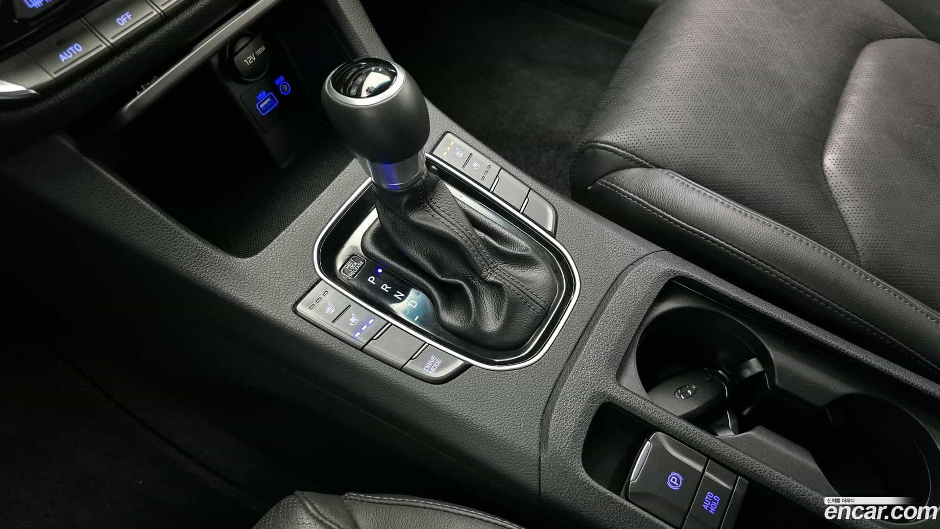 i30 Hyundai 2017.2-INNER-009