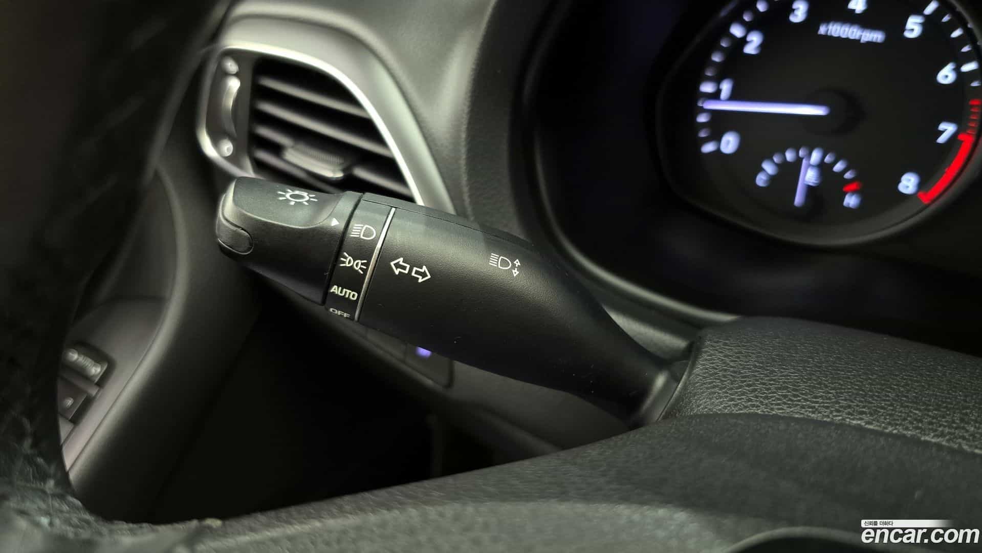 i30 Hyundai 2017.2-OPTION-040