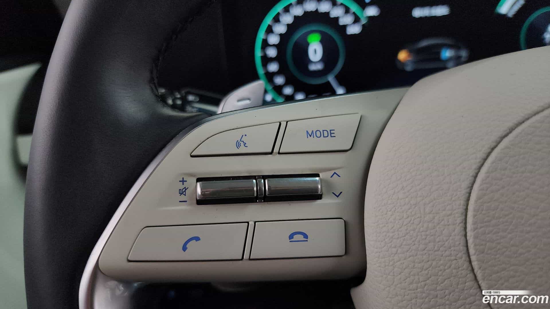 Grandeur Hyundai 2022.3-OPTION-023