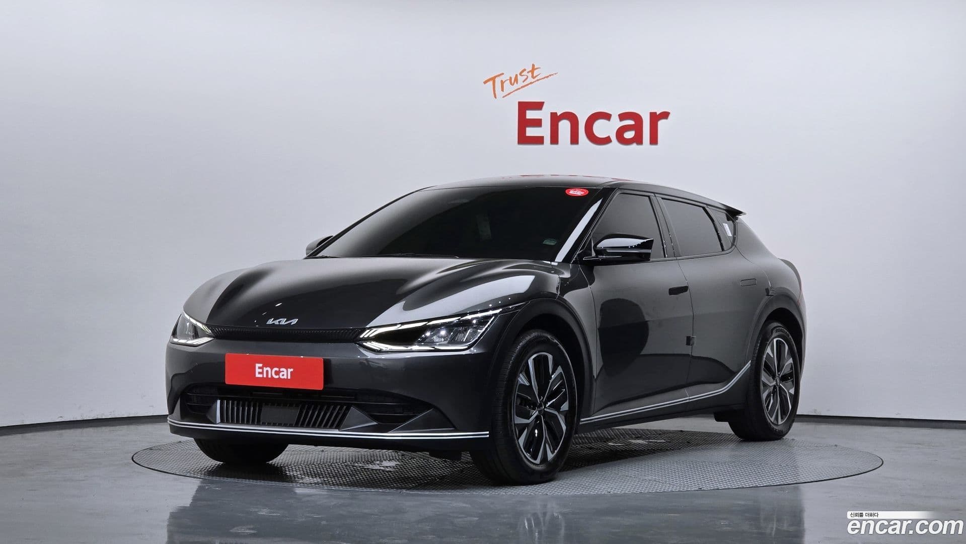 Main__Slider__Photo:EV6 Kia 2023.2-0