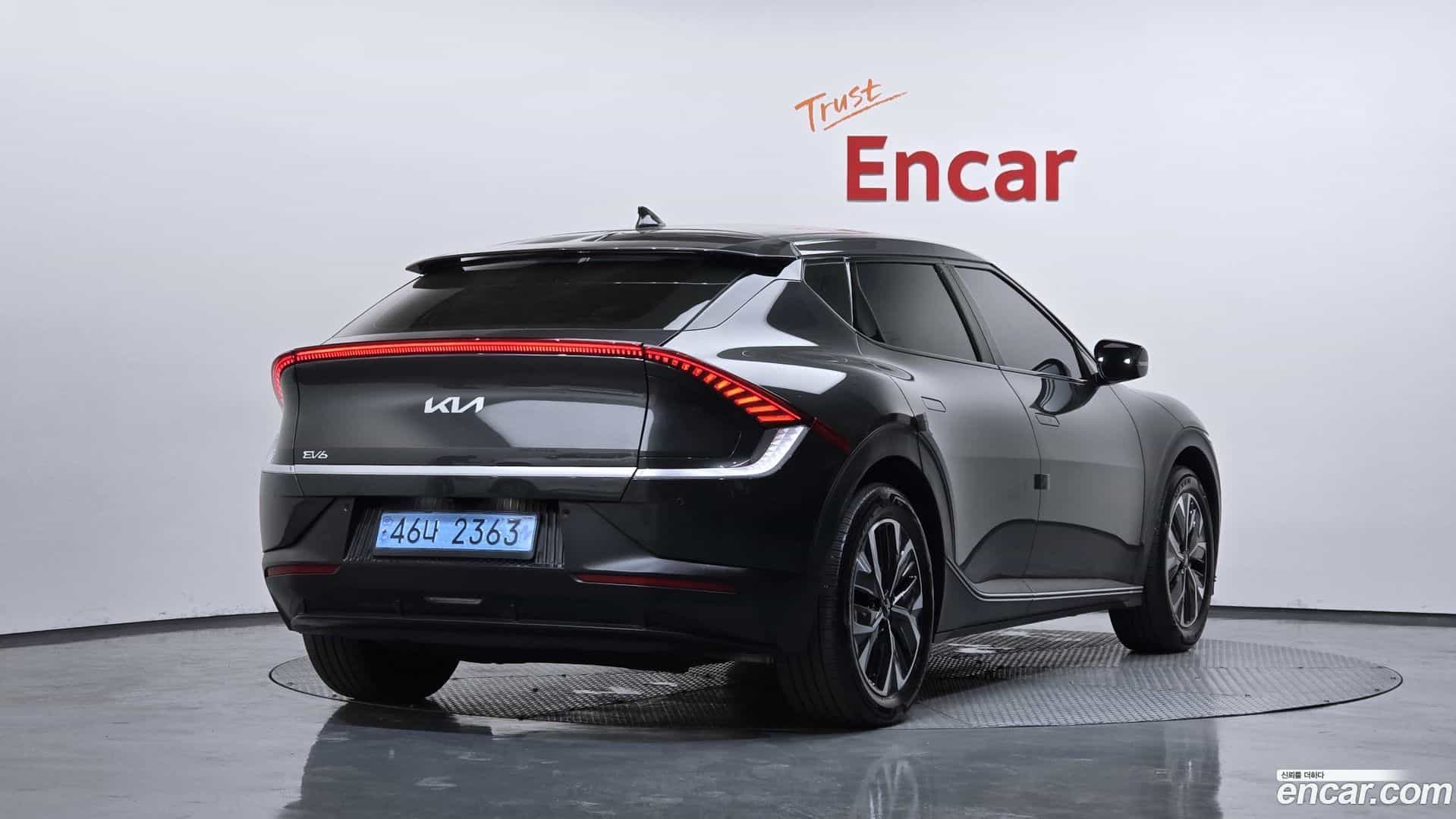 EV6 Kia 2023.2-OUTER-002