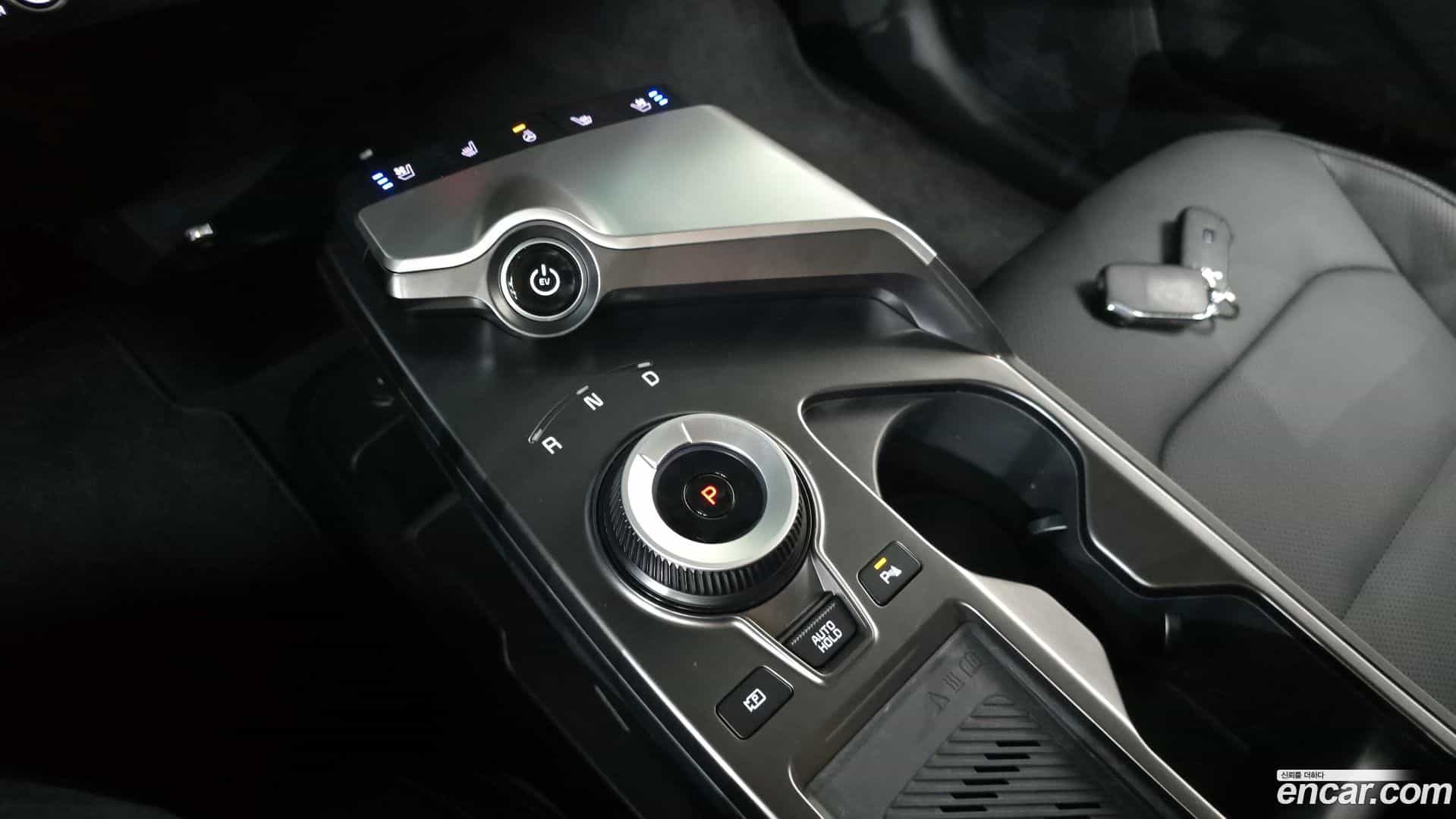 EV6 Kia 2023.2-INNER-009