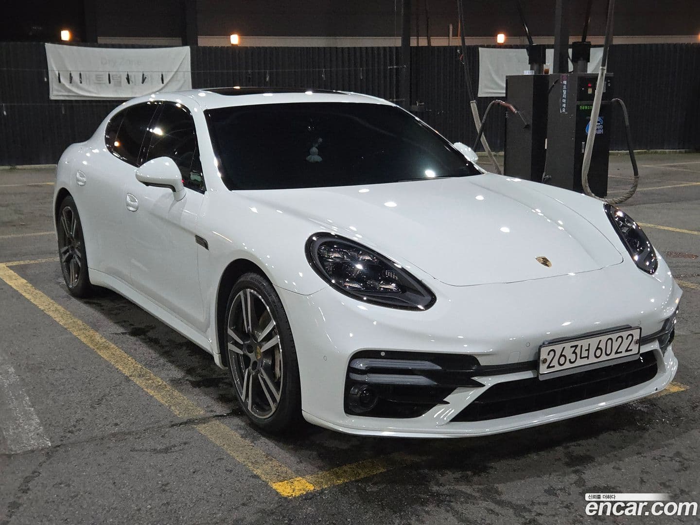 Main__Slider__Photo:Panamera Porsche 2015.6-0