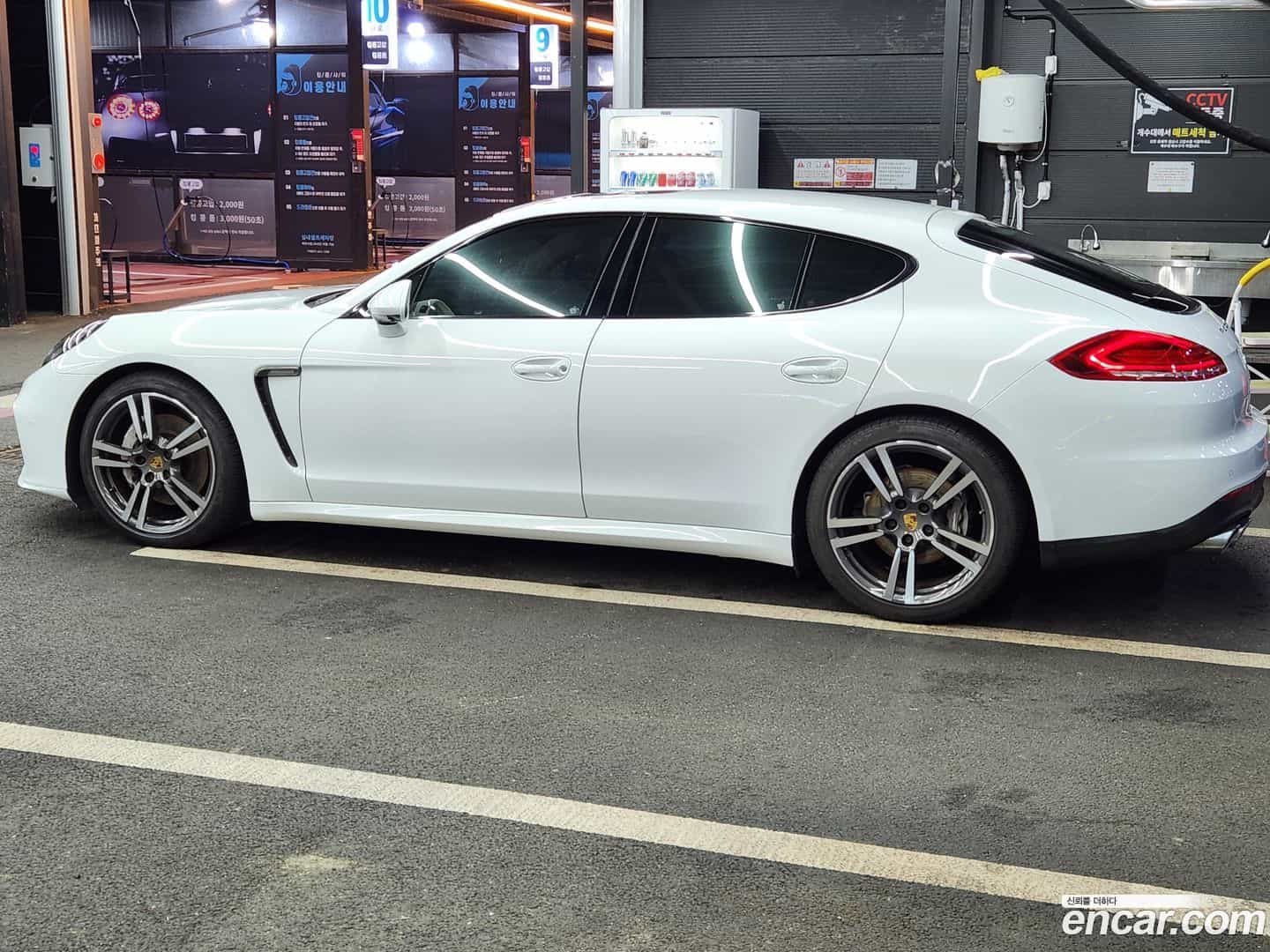 Panamera Porsche 2015.6-OUTER-002