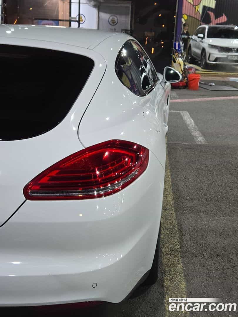Panamera Porsche 2015.6-OPTION-020